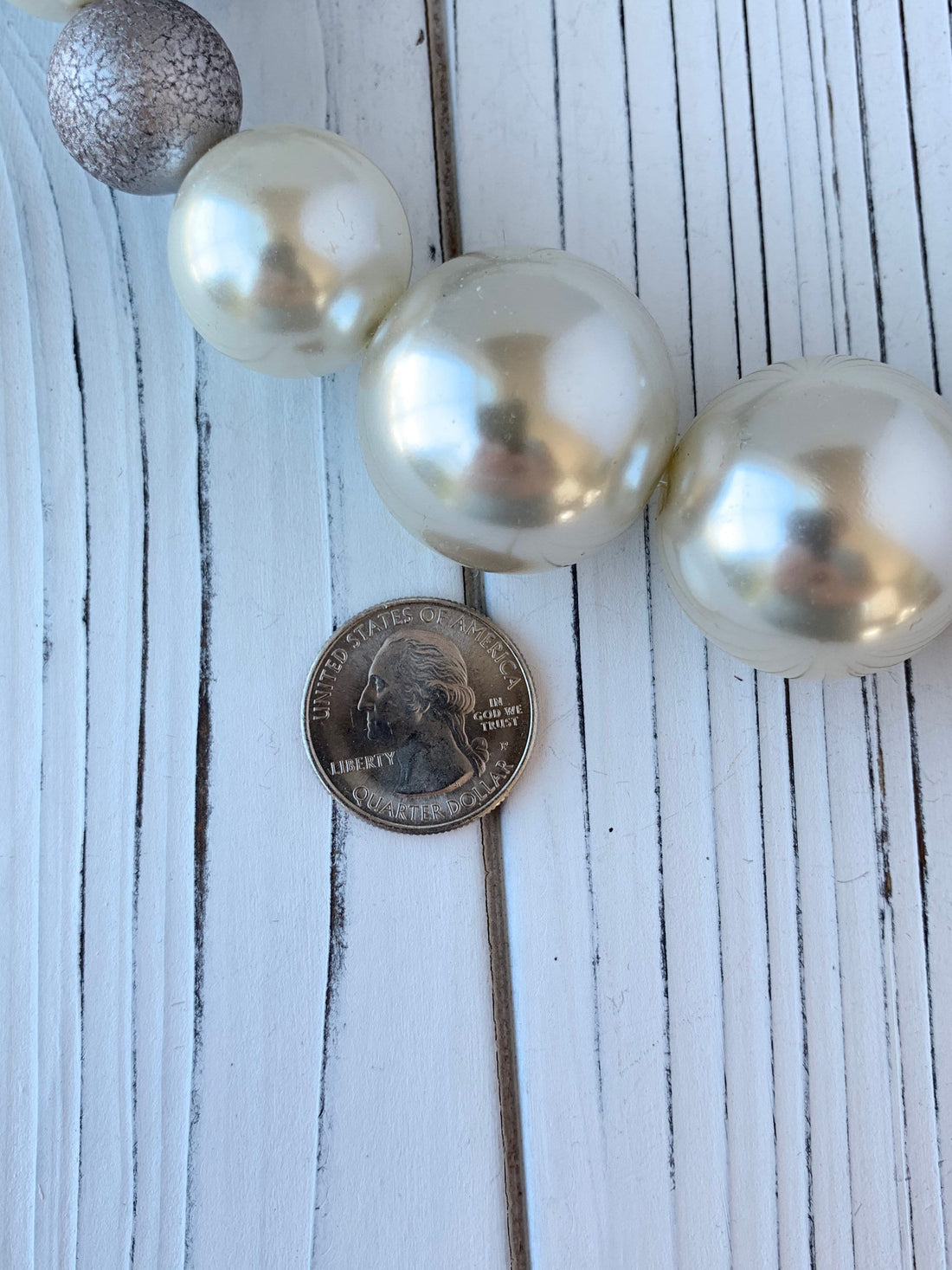 Shark Necklace in Pearl