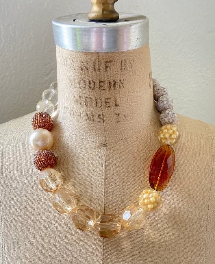 Golden Hour Queen Mum Choker Necklace