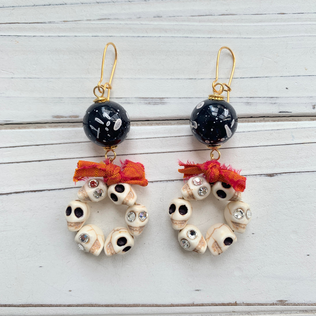 Haunted Halloween Skull Earrings
