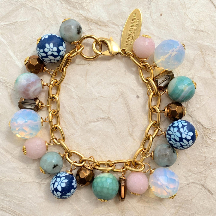 Blue beaded bracelet. Handmade beaded bracelet.