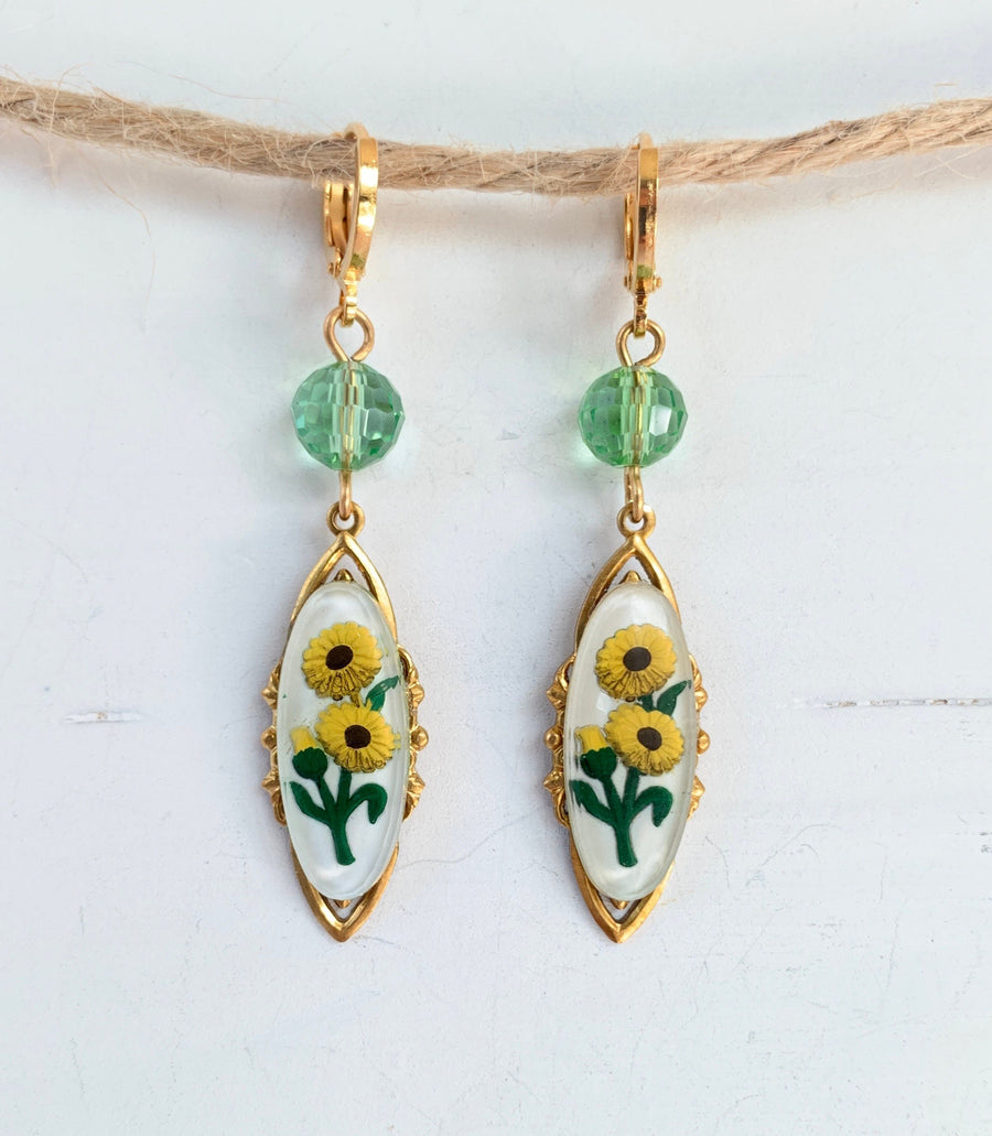 Lenora Dame April Showers Earrings in Chrysanthemum